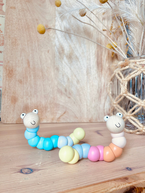CALM & BREEZY WOODEN WIGGLY WORMS