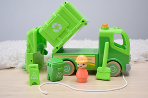 Wooden Recycle Truck with sound and light