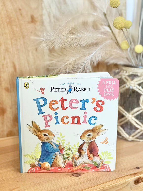 Peter Rabbit: Peter's Picnic: A Pull-Tab and Play Book