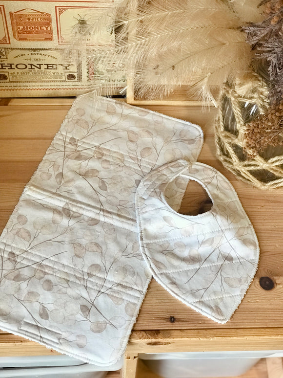 Soft Leaf Bib & Burp Cloth Set